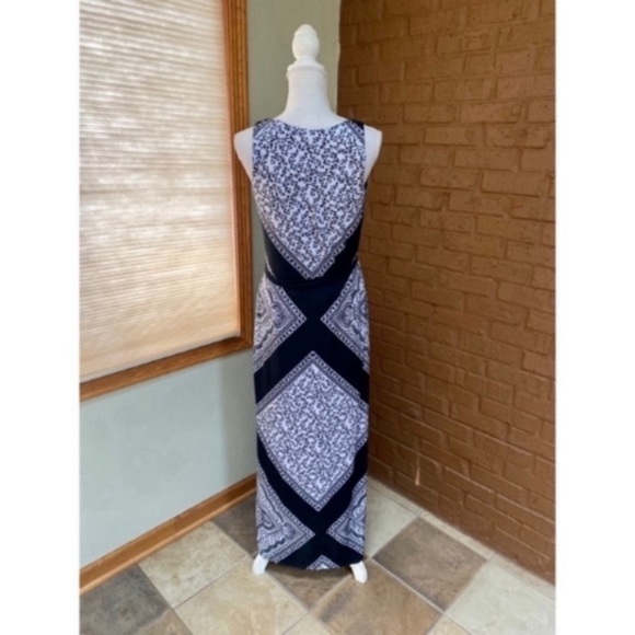 Soma Maxi Dress Small Belted Sundress Black White Silky Soft Sleeveless. - Picture 4 of 4